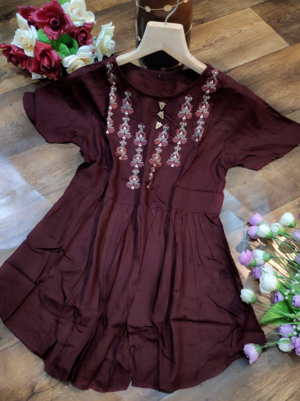 Fancy New Top By Dax