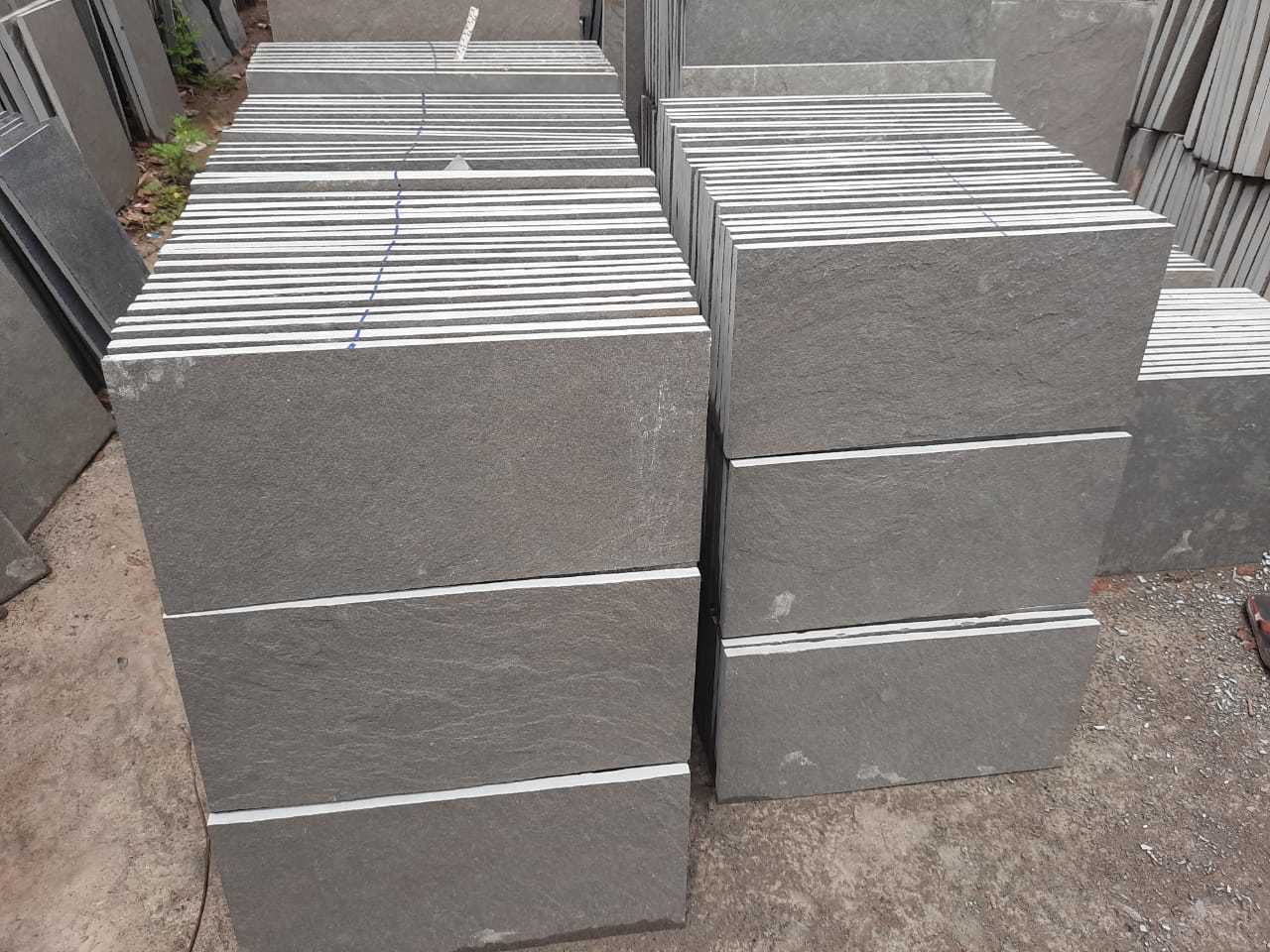 Black Galaxy - Granite Paving | 20mm Thickness, Polished Finish, Variable Dimensions, Ideal For Paving And Countertops, Elegant Black Color