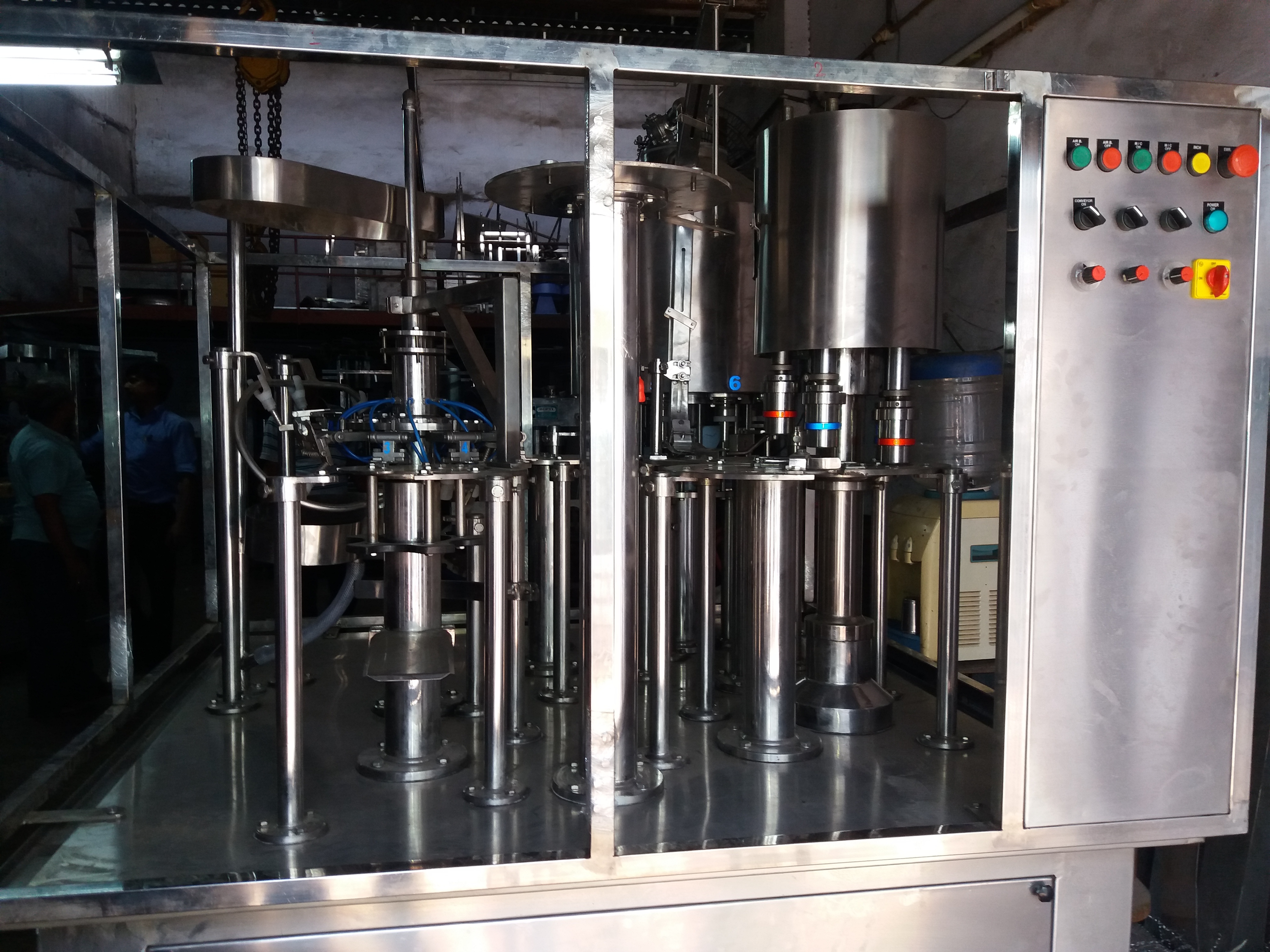 Automatic Beverage Filling Machine Capacity: 40 Bpm