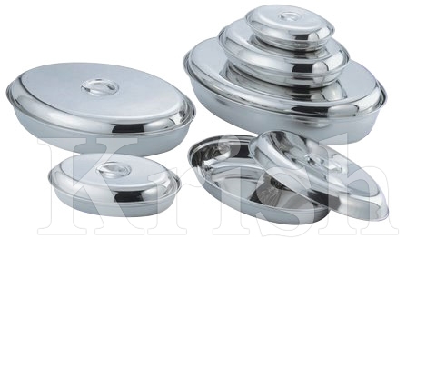 आवश्यकता के अनुसार ढक्कन के साथ ओवल करी डिश