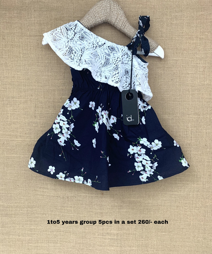 Girls Frocks Age Group: 1-5 Years