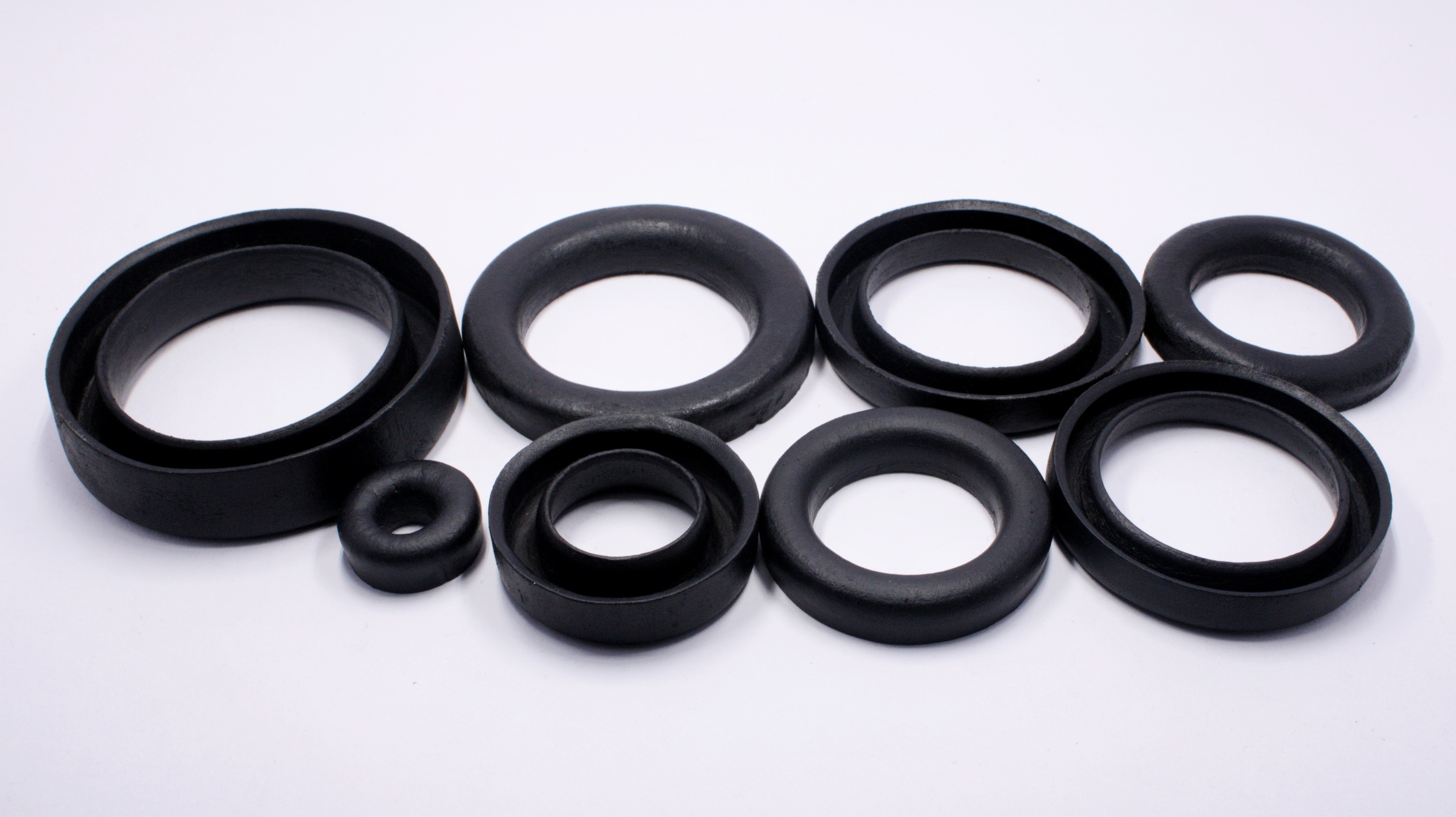 Leather Seals - Vegetable Tanned Leather, Round Shape, Black Color | Industrial Application, Water Seal Type