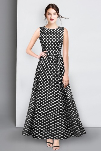 वेस्टर्न ड्रेस