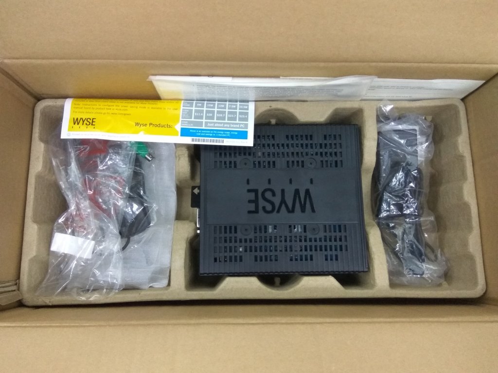 Dell Wyse D90d7 With Windows 7 Embedded License Os Memory: 4 Gigabyte (Gb)
