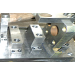 Metal Jigs And Fixtures Application: Industrial