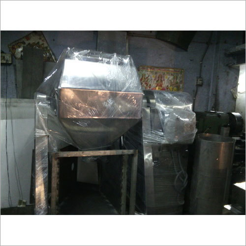 Octogonal Blender - 250 to 5000 Lts Size, Bin Charging System | STD/GMP Model