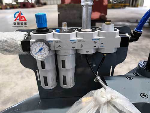 Forging Hammer Die Installation Machine - Steel Material, 220-440 Volt Voltage | Customized Color, 1 Year Warranty