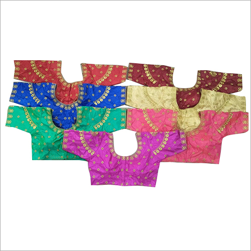 अलग-अलग रंगों में उपलब्ध राउंड नेक साड़ी ब्लाउज़