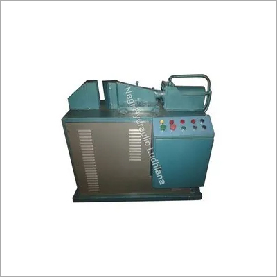 बसबार मोड़ने की मशीन