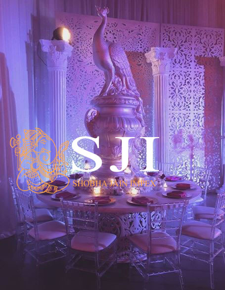 Peacock Statue With Pot - Material: Ceramic