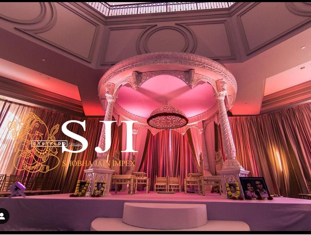 Raj Mahal Wedding Mandap - Capacity: 5+ Person