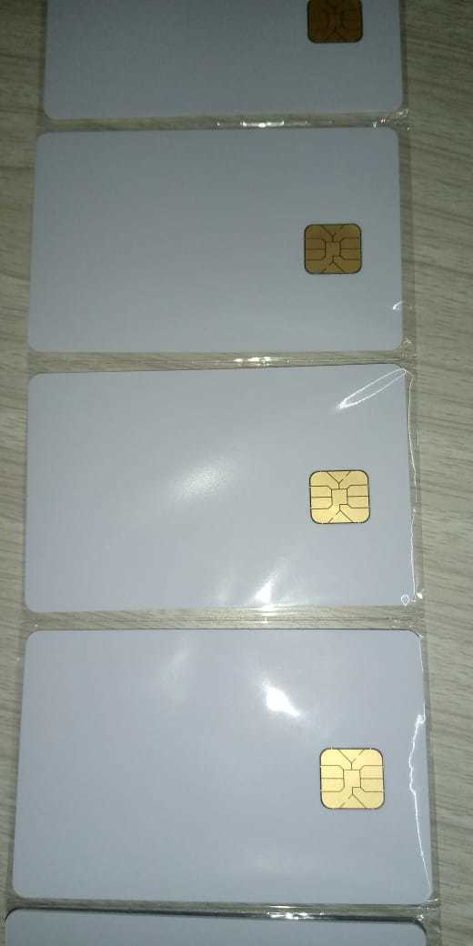 Pvc Gift Card - Customized Size, 1.3 Mm Thickness, Rectangular Shape | Ideal For Promotions And Gift Use