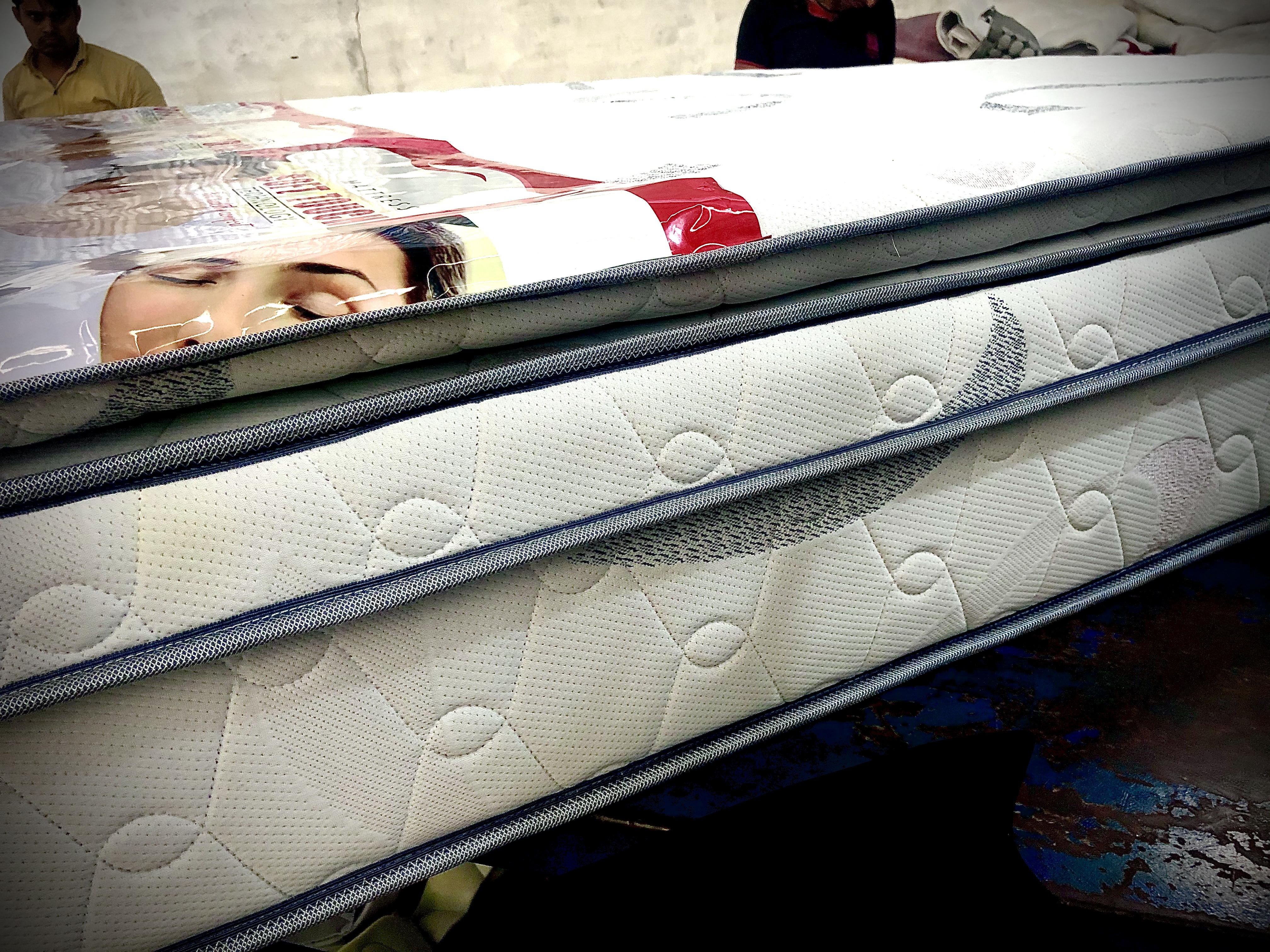 Pocket Spring Mattress Thickness: 100 Millimeter (Mm)