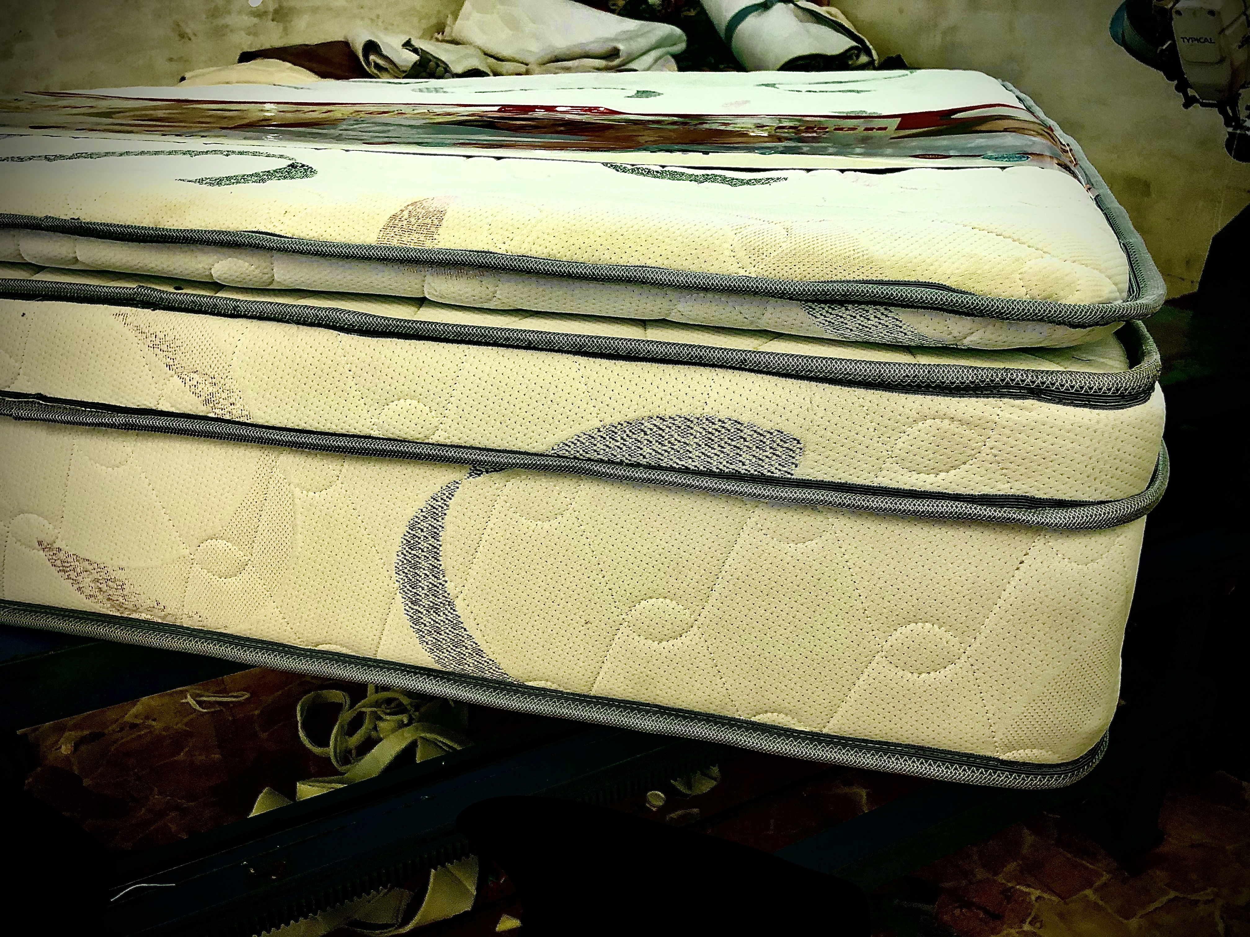 Pocket Spring Mattress Thickness: 100 Millimeter (Mm)