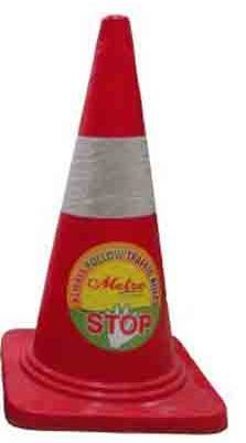 Metro Traffic Cone Light Base Made Up Of Ldpe: Sc-1501 Size: 750mm