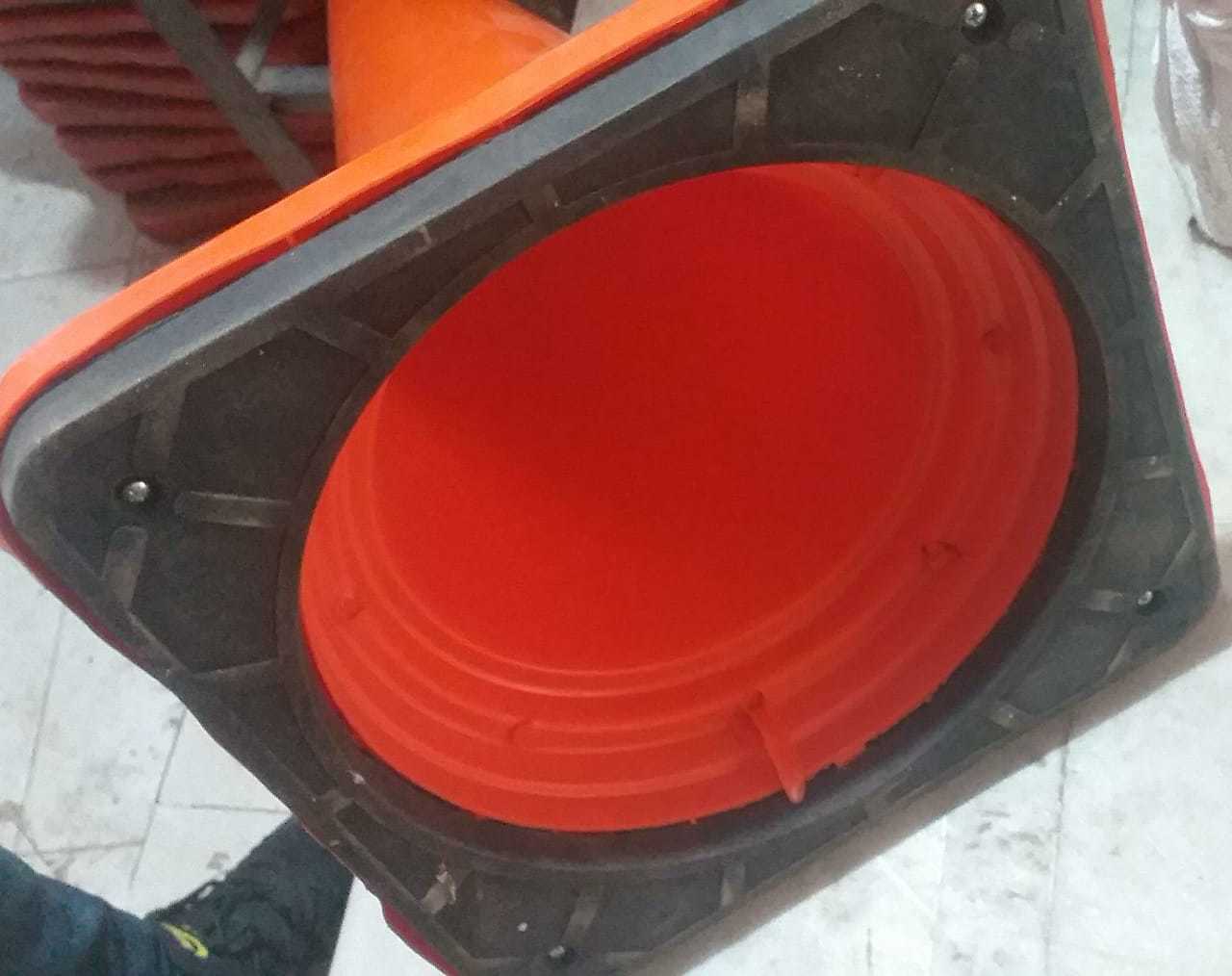 Orange And Red Metro Traffic Cone Heavy Base: Sc-1502