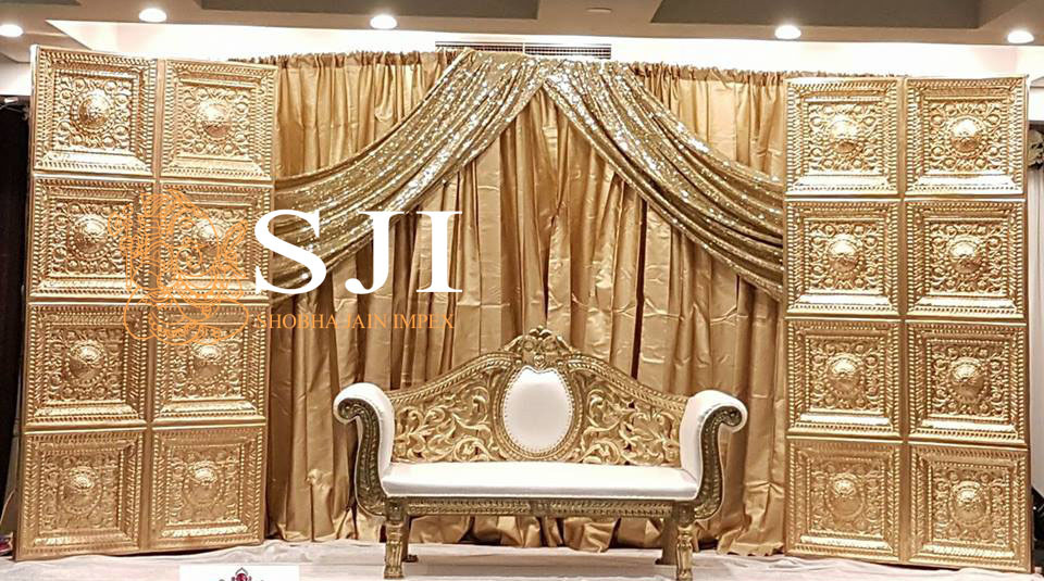 Gold Back Carving Sofa - Application: Wedding