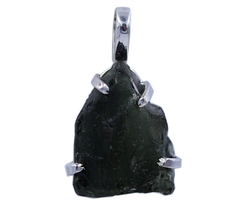 हरा अद्भुत मोल्डावाइट स्टोन 925 सिल्वर पेंडेंट
