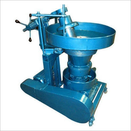 अर्ध-स्वचालित तिल का तेल निकालने की मशीन