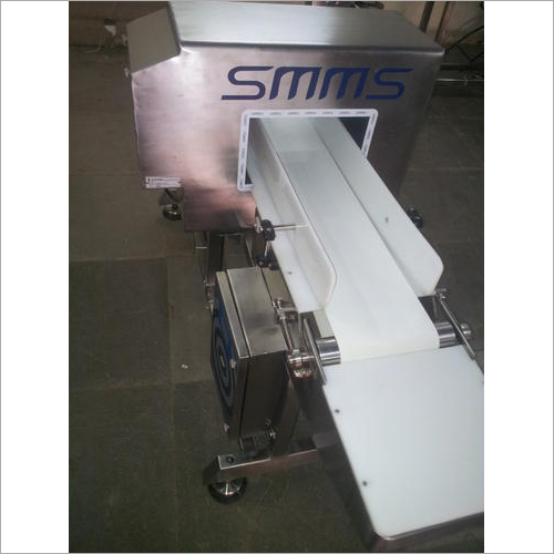 खाने के लिए तैयार पैकेट मेटल डिटेक्टरों की जांच आवेदन: औद्योगिक