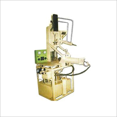 Yellow Semi Automatic Plastic Injection Moulding Machine