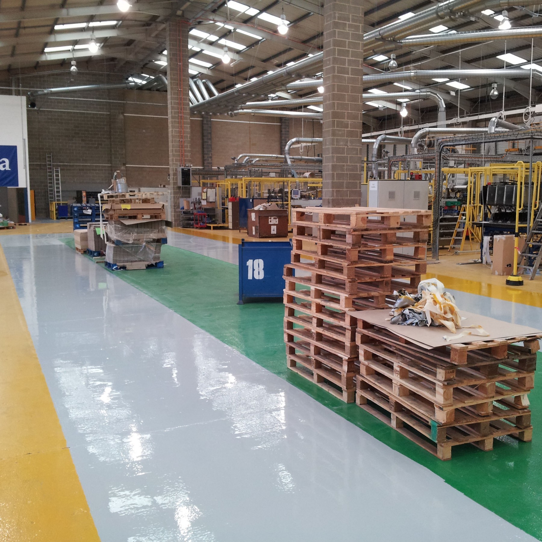 Epoxy Floor Paint Application: Spray