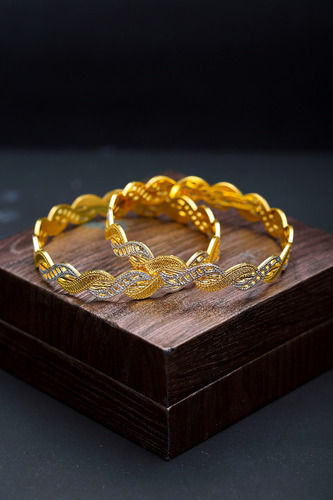 Modern Bandhel Bangles (Hhj6)