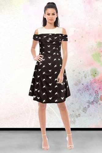 Western Dress - Knitted Fabric, Size M/XL, Length 34 Inches, Color Black | Stitched One-Piece Design, Suitable for Ages 15 to 45, Printed Pattern