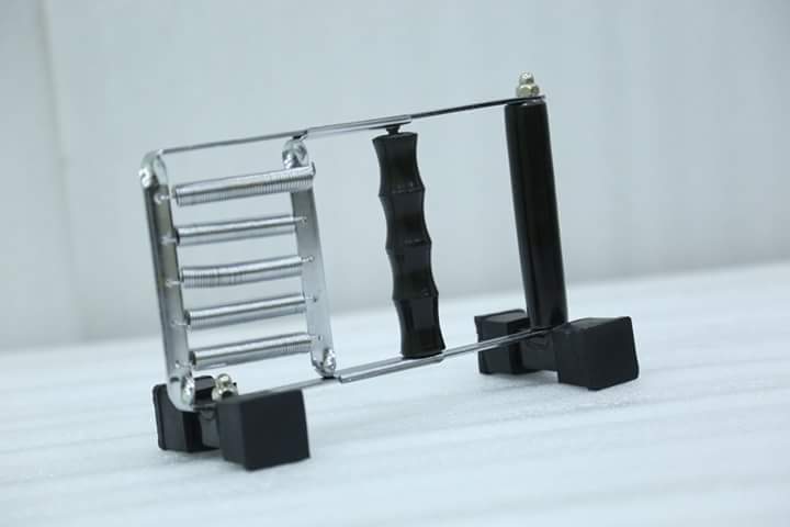 Finger Gripper Age Group: Women