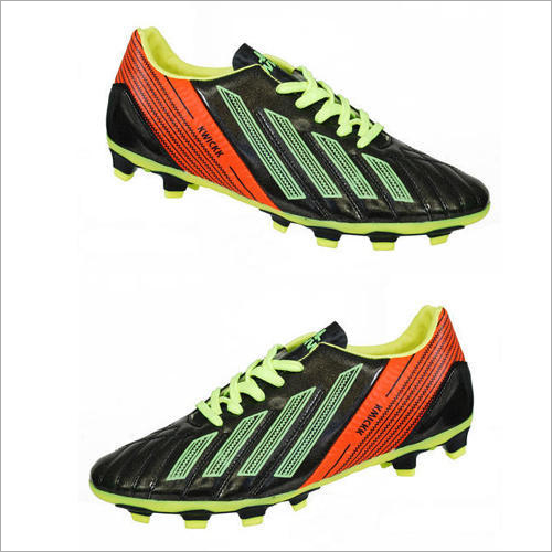 Available In Different Colour Mens Soccer Shoes