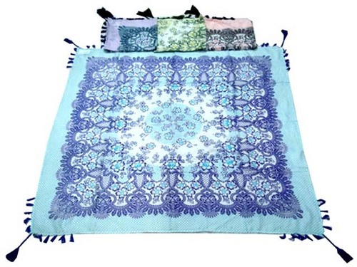 Cotton printed scarf with tassels