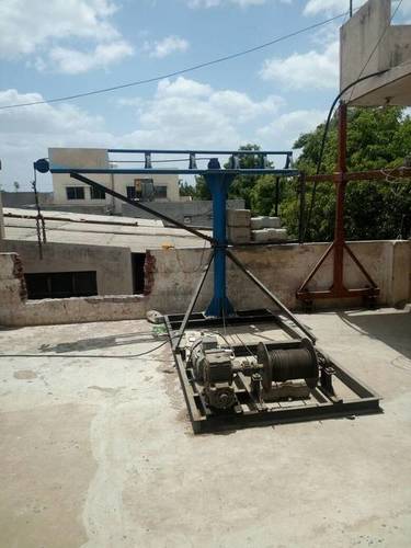 मंकी होइस्ट मशीन