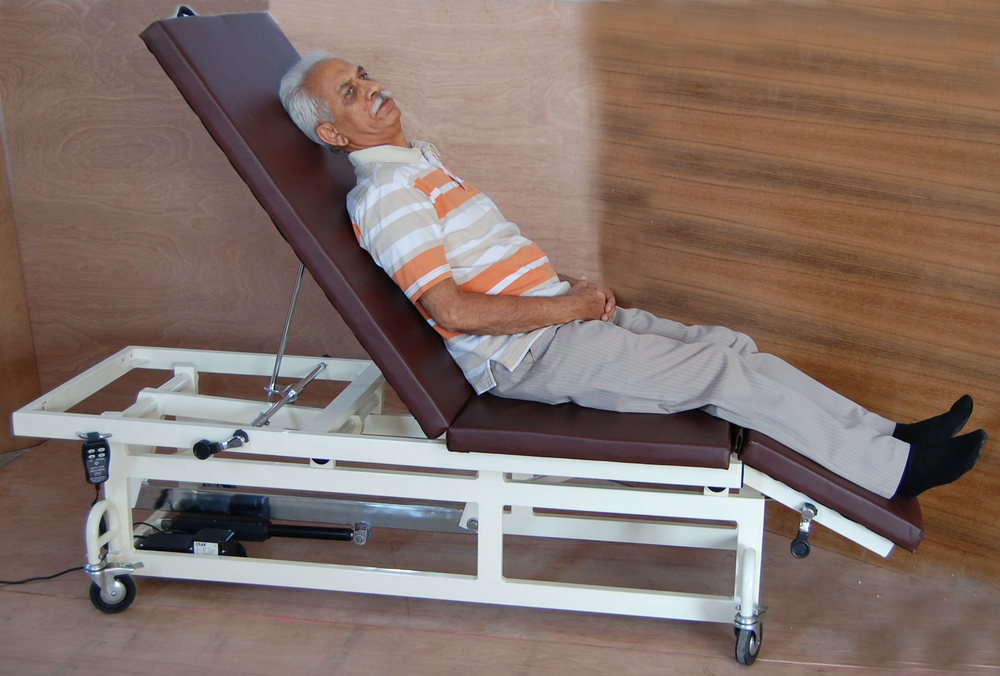 Imi-3116 हाई लो ट्रीटमेंट टेबल 3 सेक्शन। के लिए अनुशंसित: कंधा