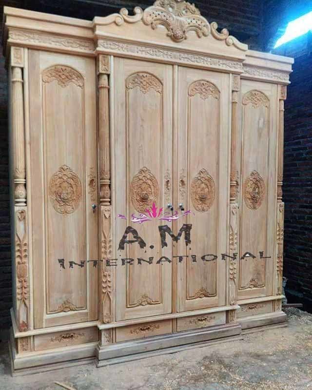 Handmade Almirah