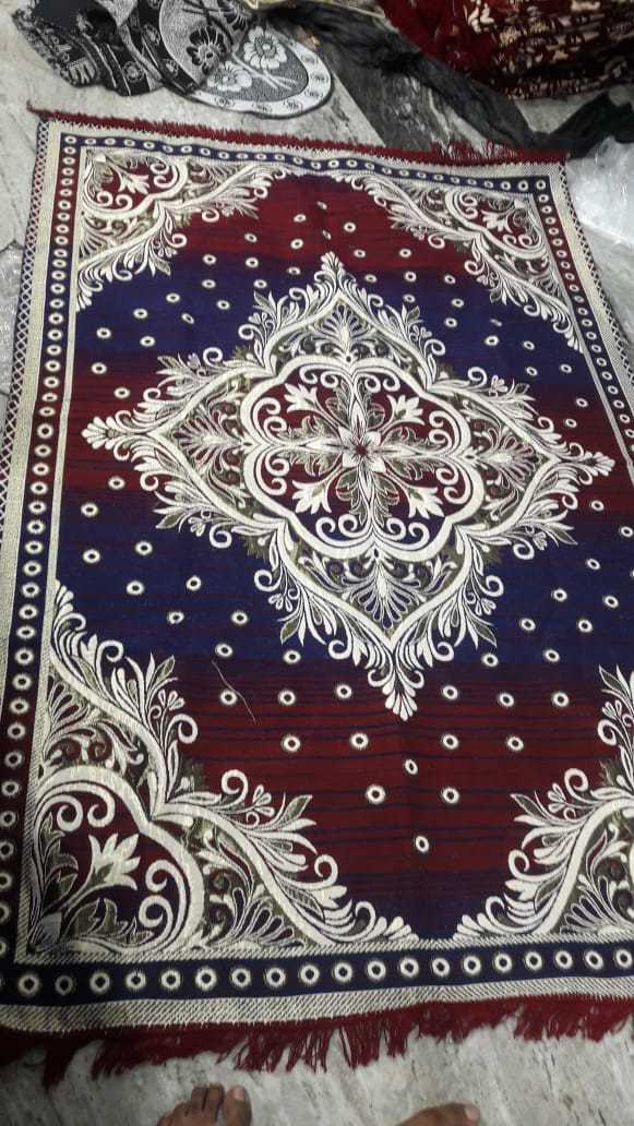 Floor Carpets - Polyester Material, Available Sizes 5x7, 6x9, 5x12 Inches, Red Color, Non-skid Backing, Machine Woven Quality