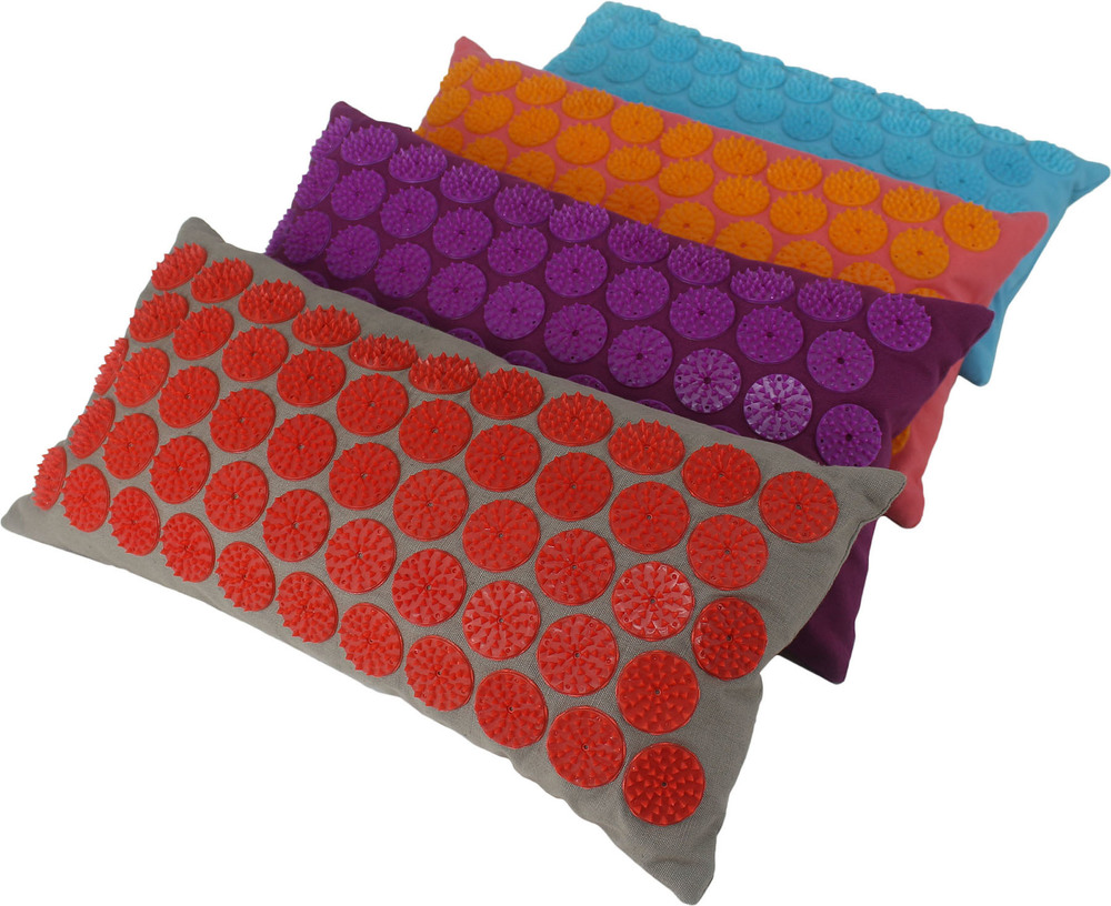 स्पाइक नेक पिलो