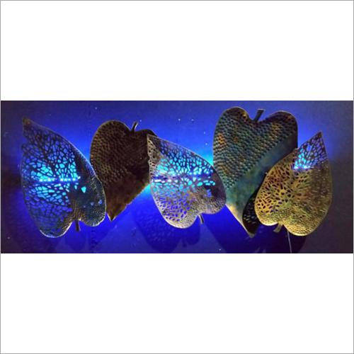 मल्टीपल कलर मेटल लीफ वॉल म्यूरल में उपलब्ध है