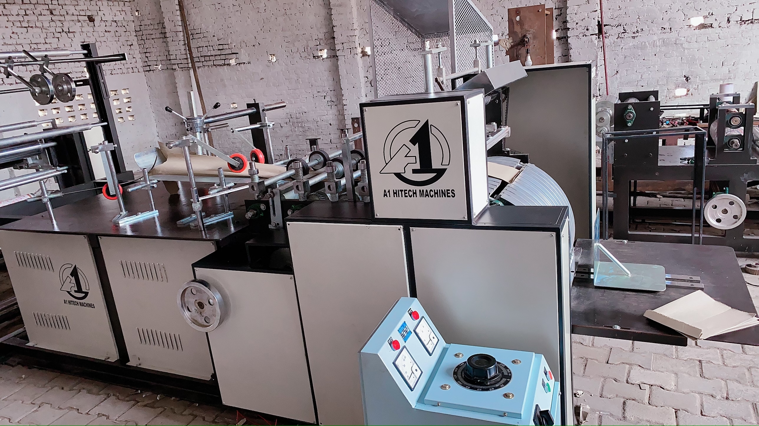 Medicine  Bag Making Machine Capacity: 1000 Ton/day