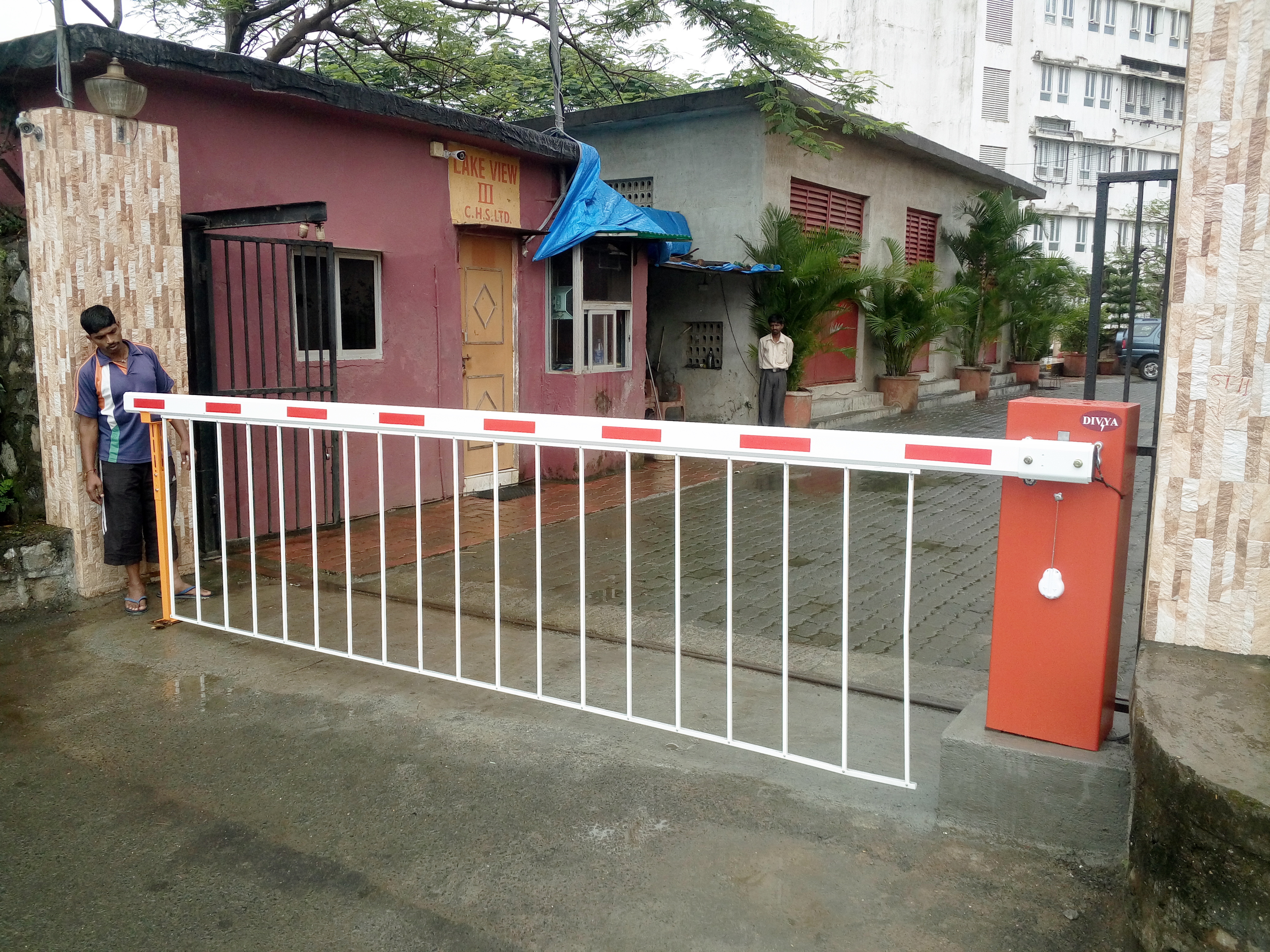 Barrier Gates