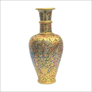 पेंटिंग और जड़ाई का काम