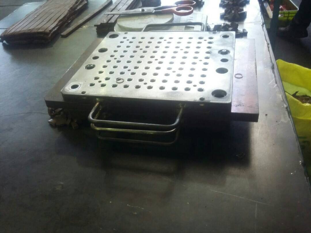 Valve Stem Seals Mold