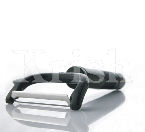 आवश्यकता के अनुसार आलू छीलने वाला