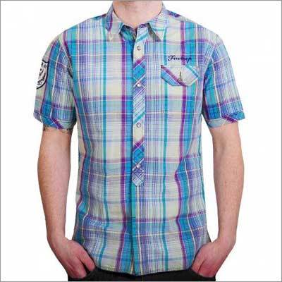 शर्ट की जांच करें