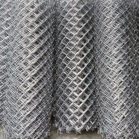 गैल्वेनाइज्ड आयरन (जीआई) चेन लिंक फेंसिंग मेश