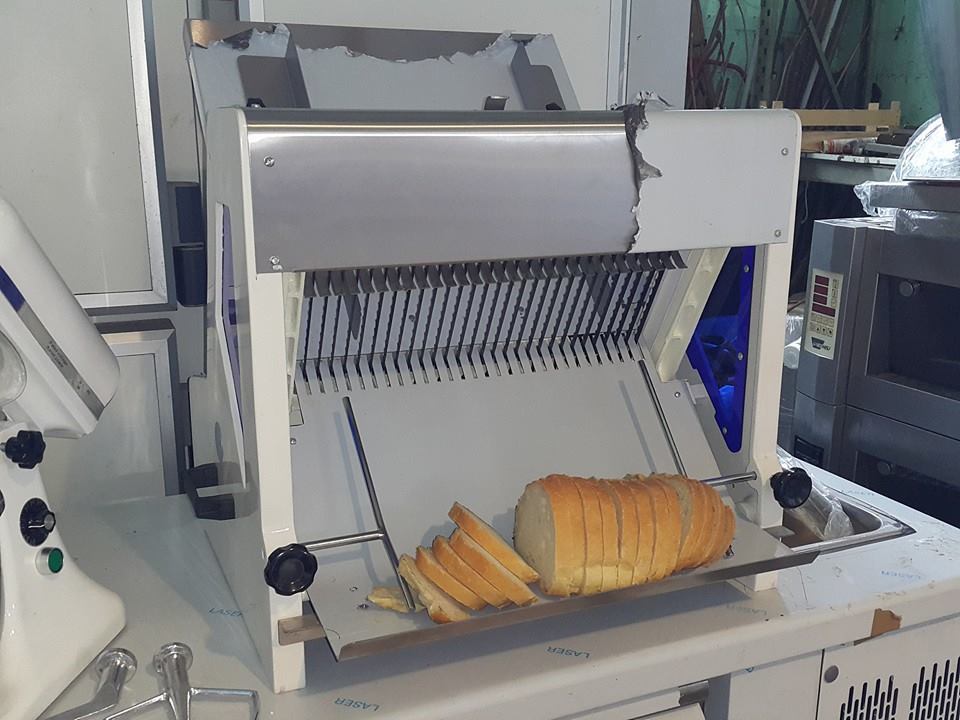 Bread Slicing Machine - Stainless Steel Blade, 500x400x300mm, White | Clean Operation, Consistent Cuts, Durable Design, Easy Operation, Efficient Slicing, Emergency Stop
