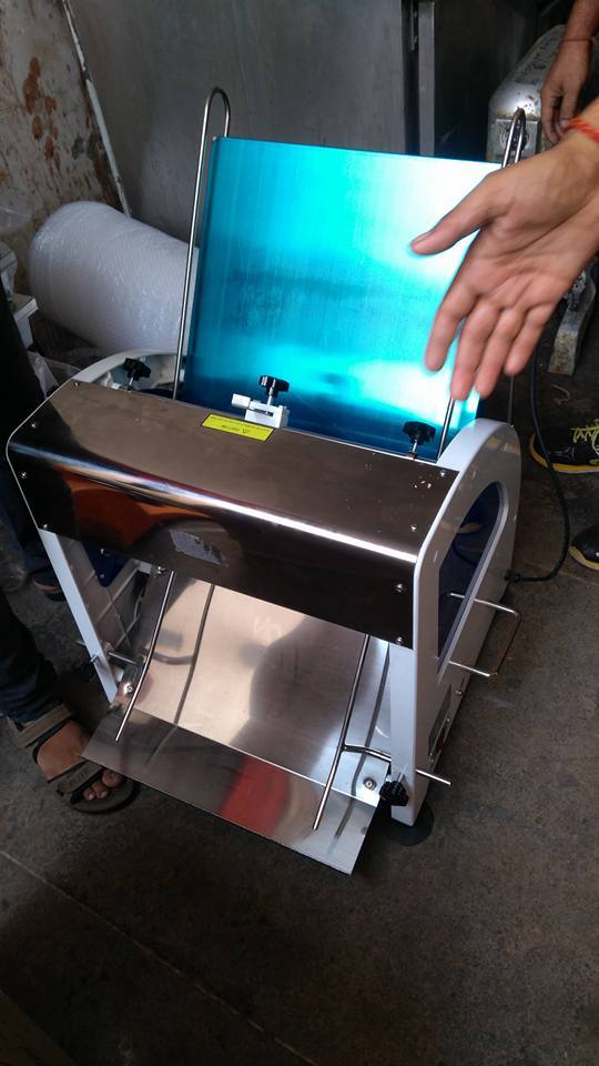 Bread Slicing Machine - Stainless Steel Blade, 500x400x300mm, White | Clean Operation, Consistent Cuts, Durable Design, Easy Operation, Efficient Slicing, Emergency Stop