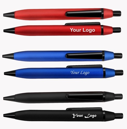 नाम के साथ कस्टमाइज़ पेन