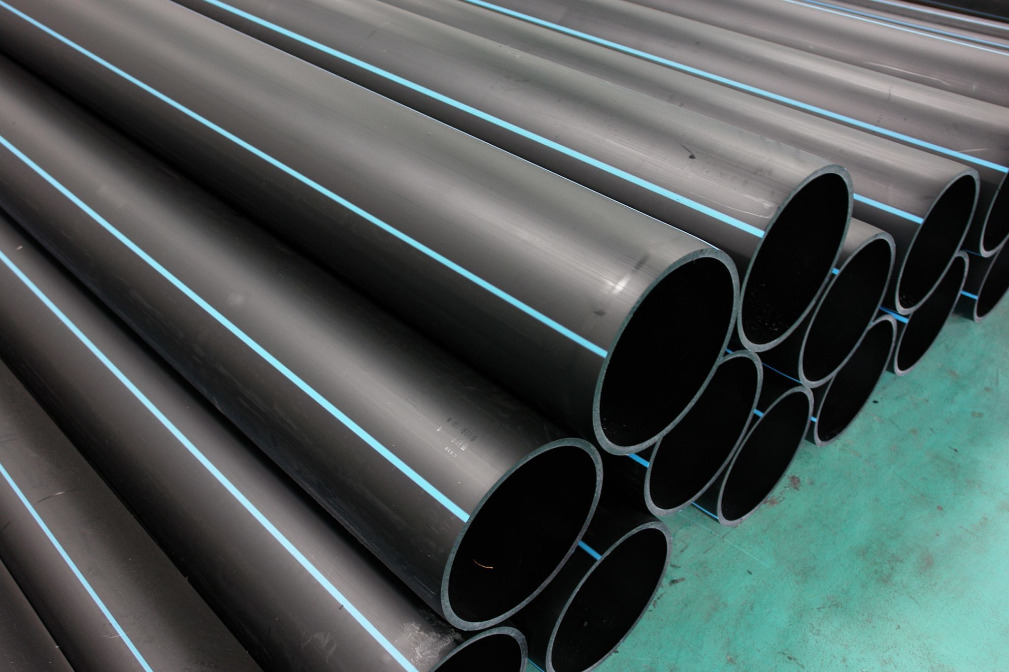 Hdpe Pipe - 20 To 400 Mm Diameter, Black Color | Ideal For Water Supply, Sewerage, Irrigation, Agriculture, Industrial Projects