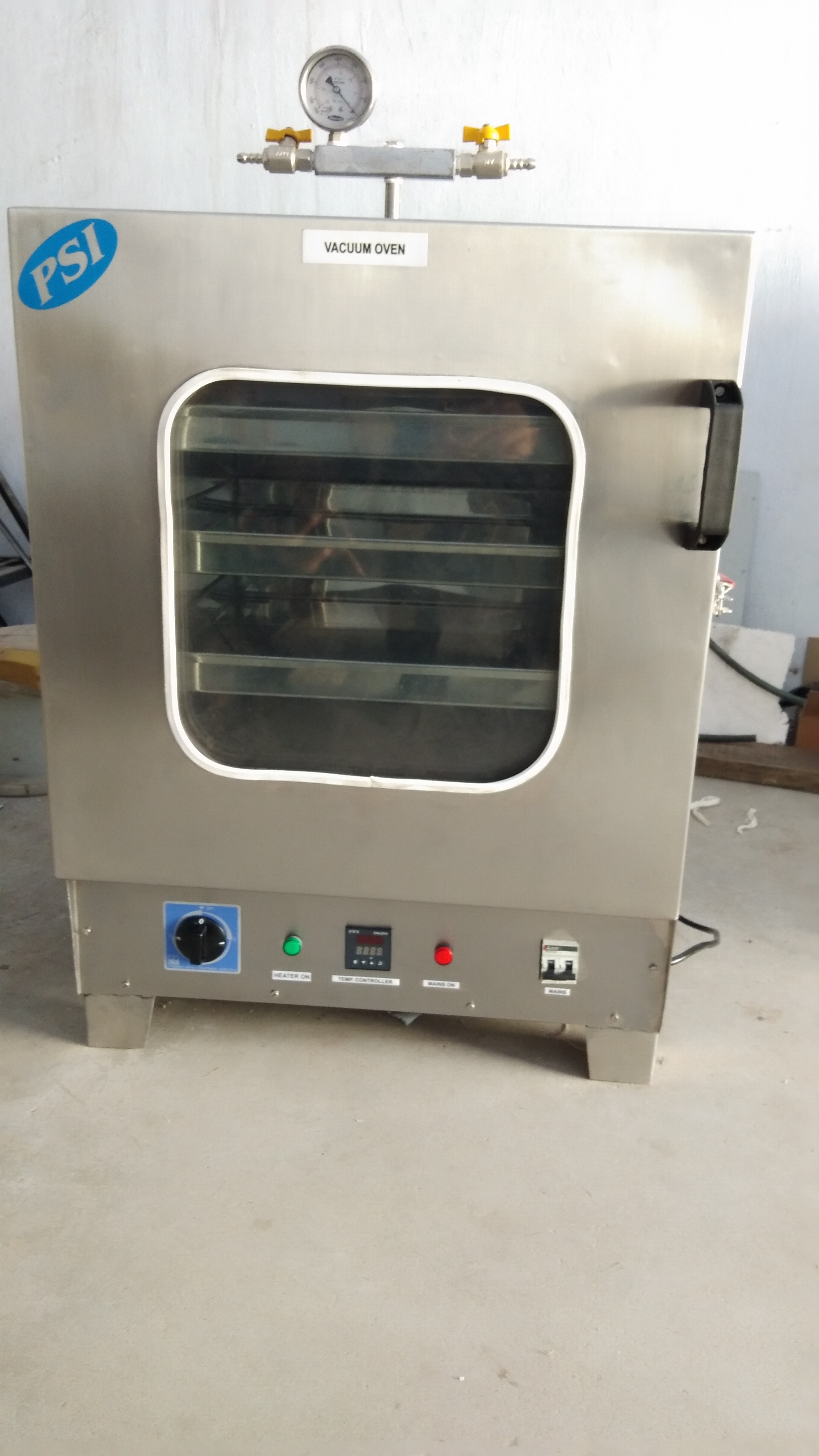 Rectangular Vacuum Oven - Material: The Unit Is Double Walled With Outer Made Of M. S. Sheet Duly Powder Painted And Inner Made Of Heavy Gauge S.s. Sheet.