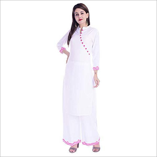 महिलाओं की रेयॉन कुर्ती पलाज़ो सेट के साथ